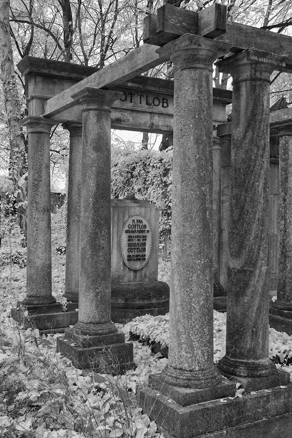 045 | 2014 | Berlin | Jüdischer Friedhof Berlin-Weissensee | © carsten riede fotografie