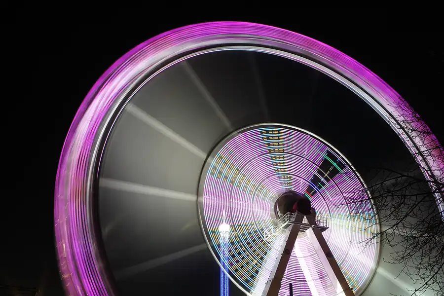 015 | 2014 | Berlin | Weihnachtsmarkt am Alexa | © carsten riede fotografie