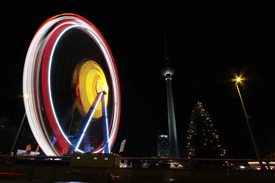 029 | 2014 | Berlin | Weihnachtsmarkt am Roten Rathaus | © carsten riede fotografie