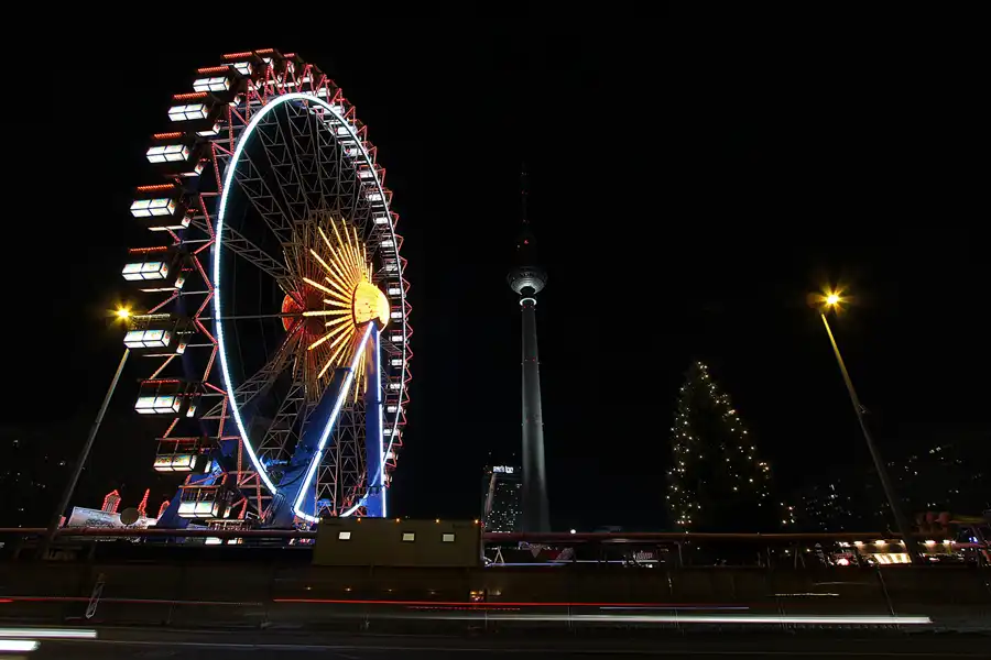 030 | 2014 | Berlin | Weihnachtsmarkt am Roten Rathaus | © carsten riede fotografie