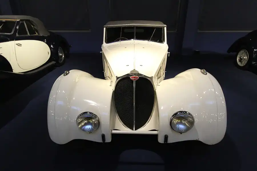 019 | 2014 | Mulhouse | Cité De l´Automobile – Collection Schlumpf | © carsten riede fotografie