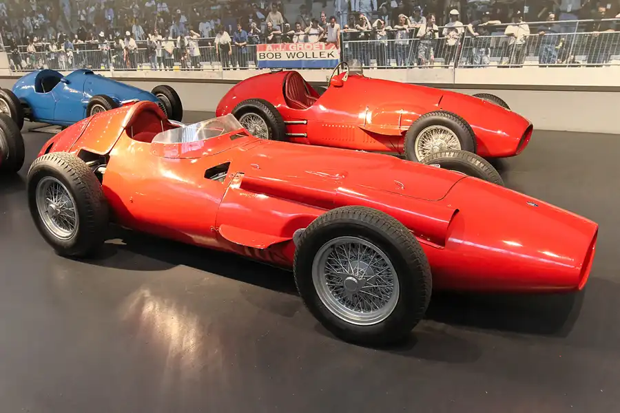 156 | 2014 | Mulhouse | Cité De l´Automobile – Collection Schlumpf | © carsten riede fotografie