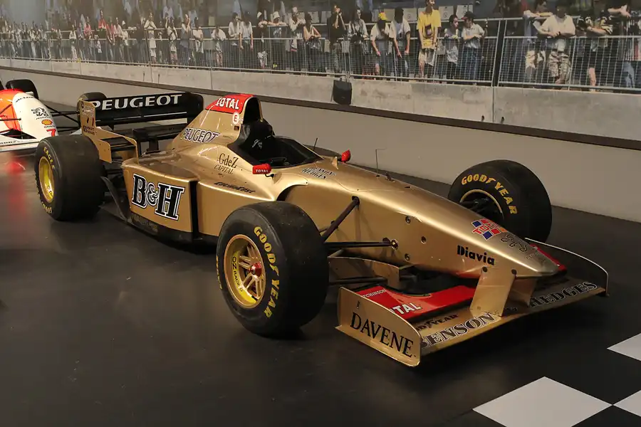 167 | 2014 | Mulhouse | Cité De l´Automobile – Collection Schlumpf | © carsten riede fotografie