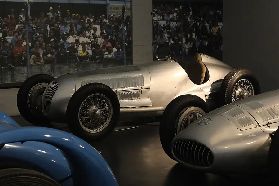 188 | 2014 | Mulhouse | Cité De l´Automobile – Collection Schlumpf | © carsten riede fotografie