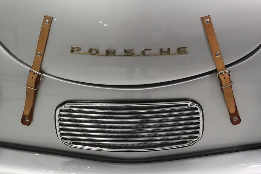 013 | 2014 | Stuttgart | Porsche Museum | © carsten riede fotografie