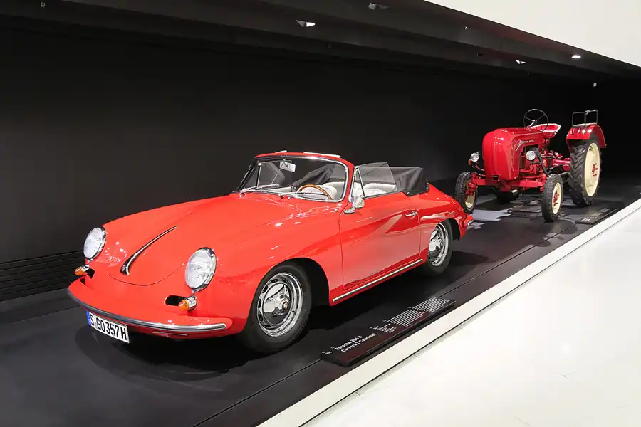 037 | 2014 | Stuttgart | Porsche Museum | © carsten riede fotografie