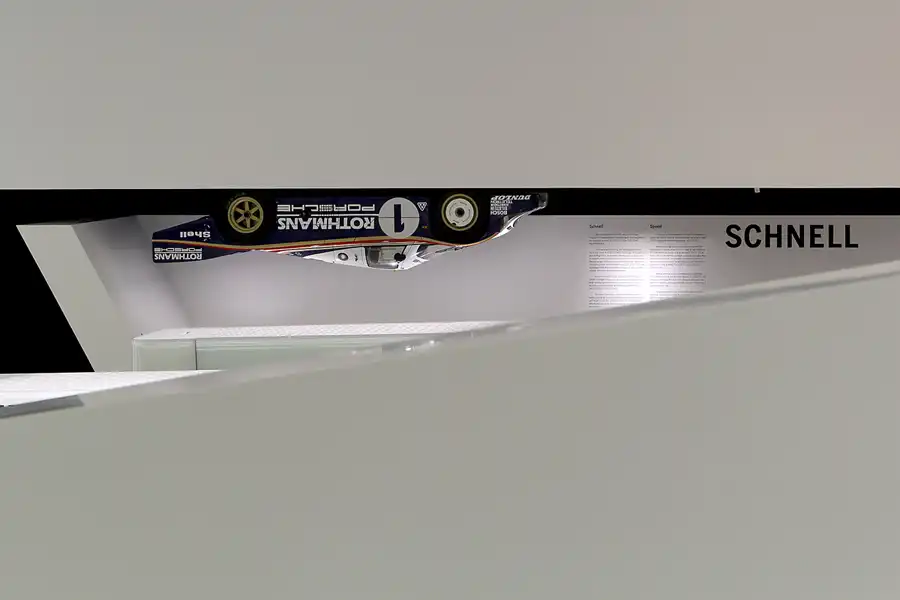 055 | 2014 | Stuttgart | Porsche Museum | © carsten riede fotografie