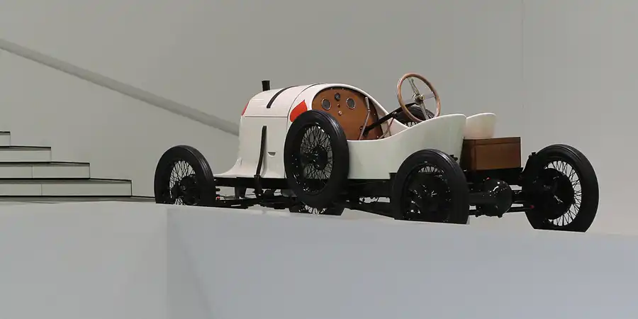 108 | 2014 | Stuttgart | Porsche Museum | © carsten riede fotografie