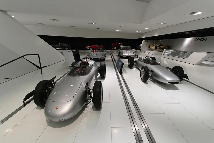 022 | 2014 | Stuttgart | Porsche Museum | © carsten riede fotografie