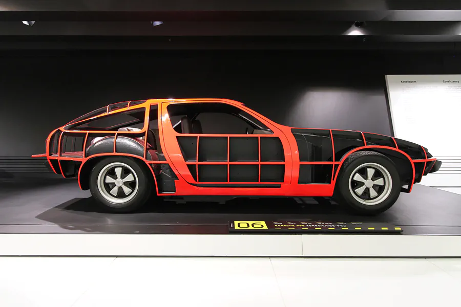 079 | 2014 | Stuttgart | Porsche Museum | © carsten riede fotografie