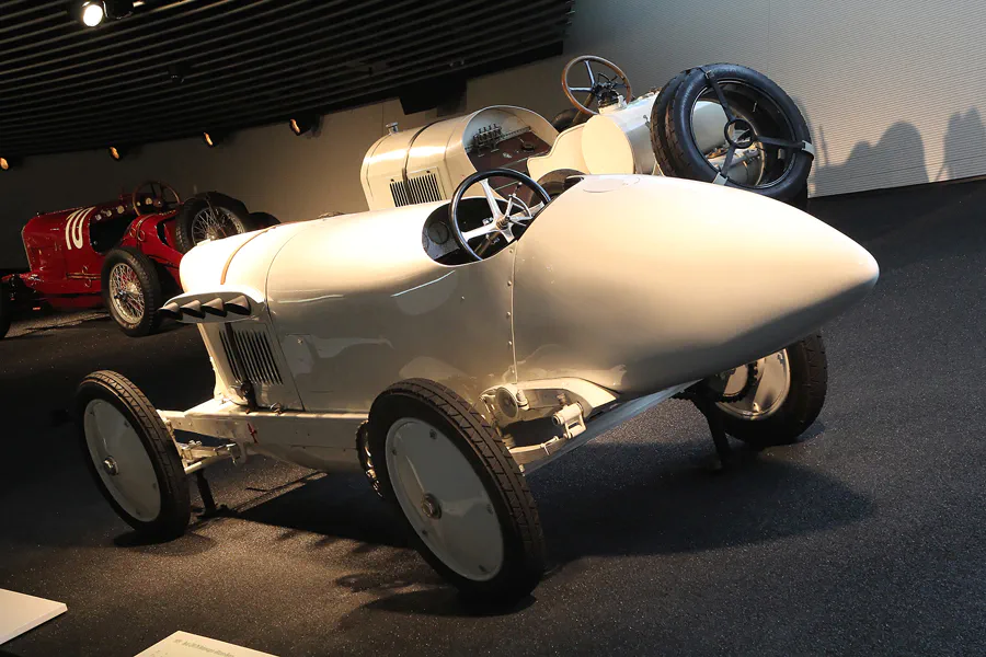 067 | 2014 | Stuttgart | Mercedes Benz Museum | © carsten riede fotografie
