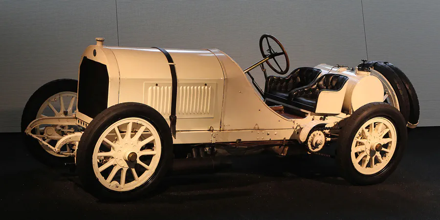 068 | 2014 | Stuttgart | Mercedes Benz Museum | © carsten riede fotografie