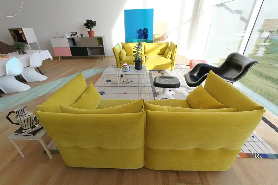 072 | 2014 | Weil am Rhein | Vitra Campus – VitraHaus | © carsten riede fotografie