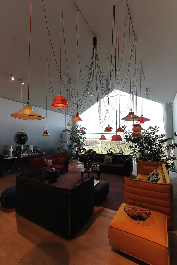 077 | 2014 | Weil am Rhein | Vitra Campus – VitraHaus | © carsten riede fotografie