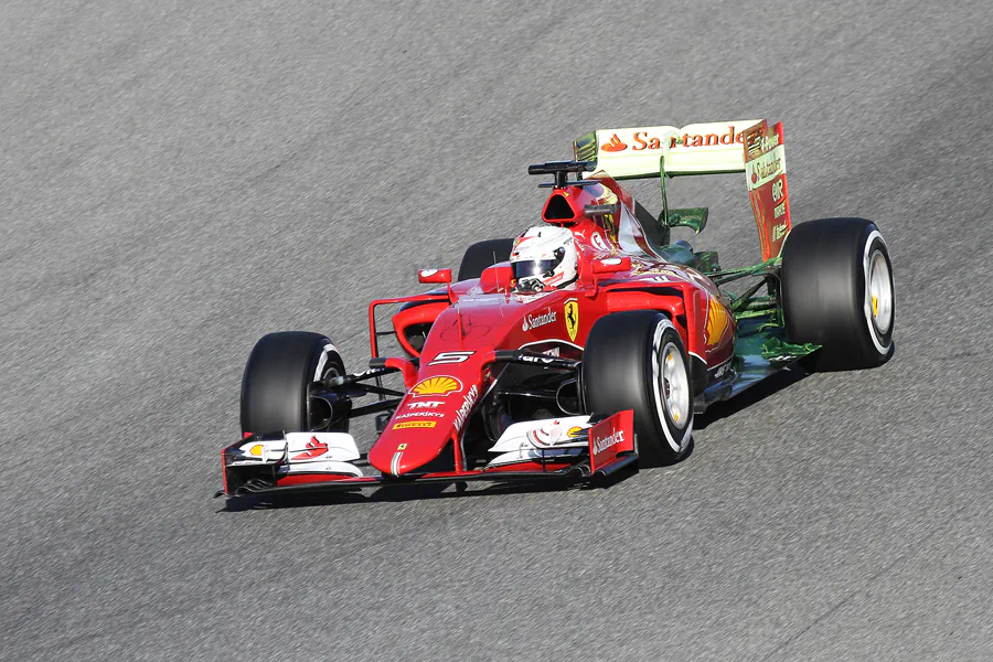 018 | 2015 | Jerez De La Frontera | Ferrari SF15-T | Sebastian Vettel | © carsten riede fotografie