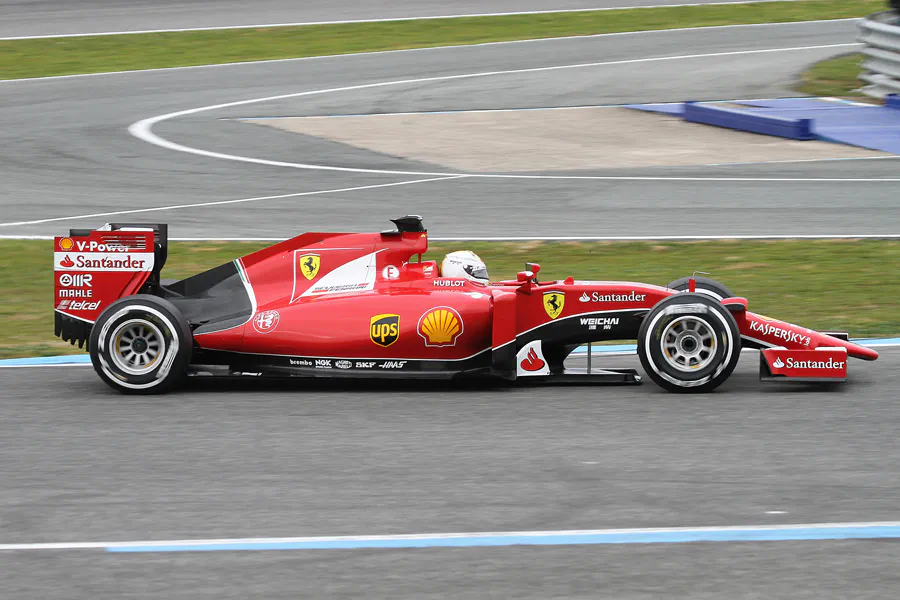 022 | 2015 | Jerez De La Frontera | Ferrari SF15-T | Sebastian Vettel | © carsten riede fotografie