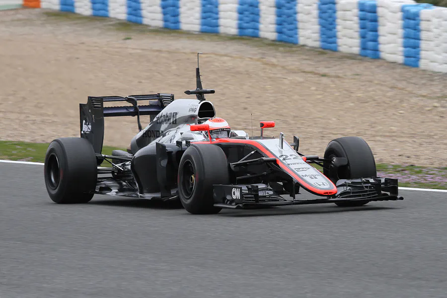 060 | 2015 | Jerez De La Frontera | McLaren-Honda MP4-30 | Jenson Button | © carsten riede fotografie