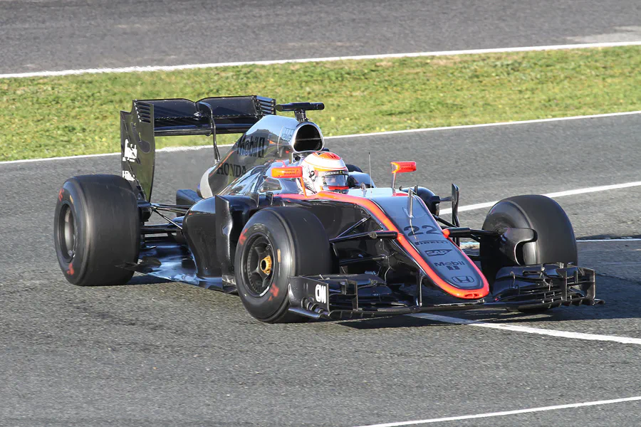 063 | 2015 | Jerez De La Frontera | McLaren-Honda MP4-30 | Jenson Button | © carsten riede fotografie