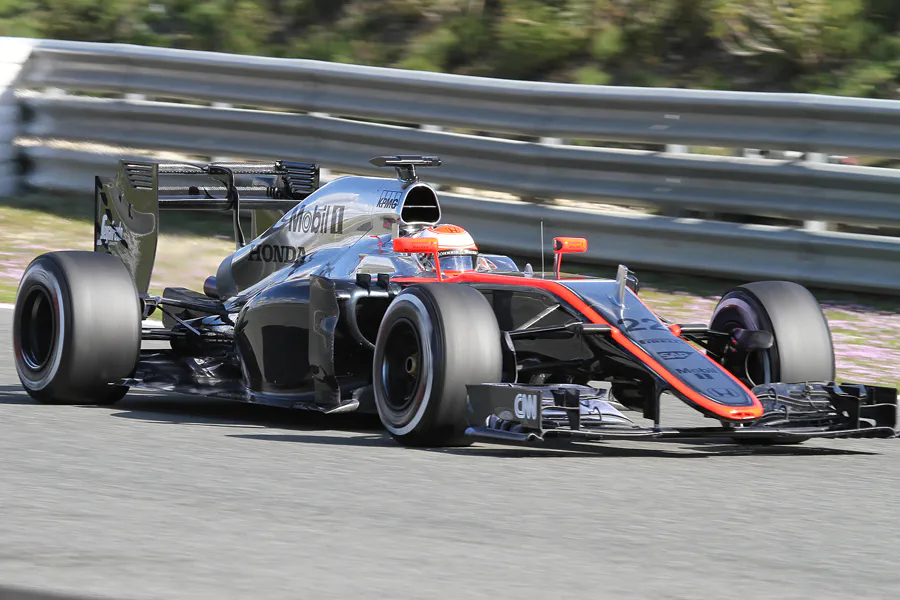 070 | 2015 | Jerez De La Frontera | McLaren-Honda MP4-30 | Jenson Button | © carsten riede fotografie