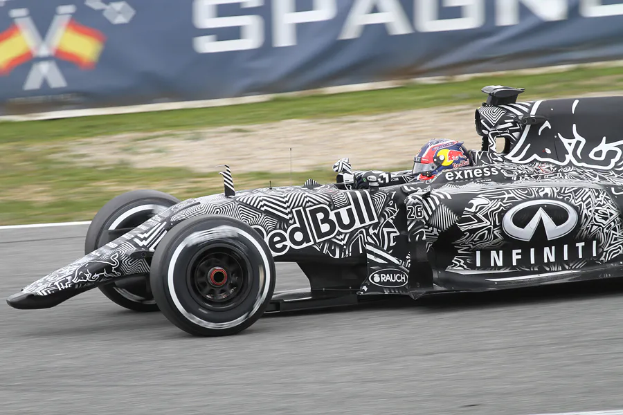 097 | 2015 | Jerez De La Frontera | Red Bull-Renault RB11 | Daniil Kvyat | © carsten riede fotografie