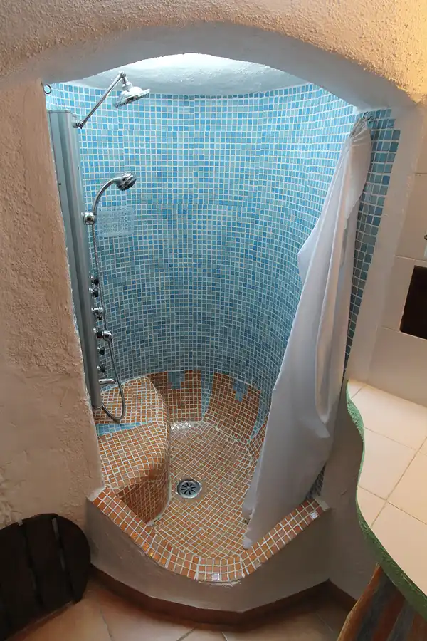 077 | 2015 | Gorafe | Cuevas Algarves de Gorafe – La Luna | © carsten riede fotografie