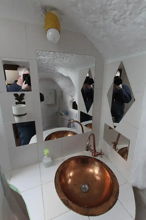 079 | 2015 | Gorafe | Cuevas Algarves de Gorafe – La Luna | © carsten riede fotografie