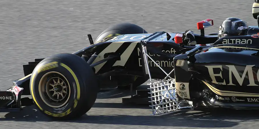 045 | 2015 | Barcelona | Lotus-Mercedes Benz E23 Hybrid | Romain Grosjean | © carsten riede fotografie