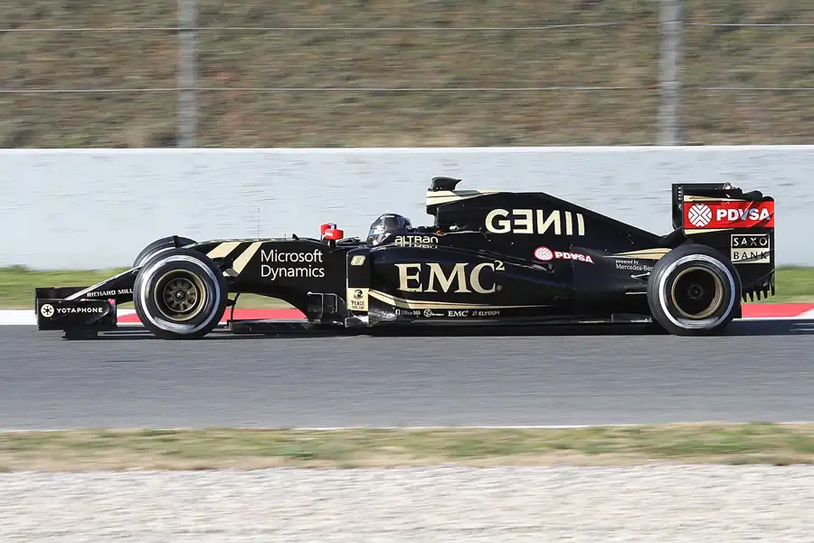 050 | 2015 | Barcelona | Lotus-Mercedes Benz E23 Hybrid | Romain Grosjean | © carsten riede fotografie