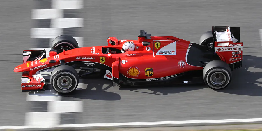 020 | 2015 | Barcelona | Ferrari SF15-T | Sebastian Vettel | © carsten riede fotografie
