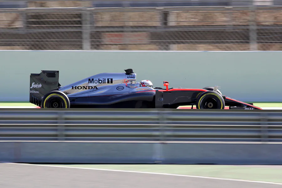 080 | 2015 | Barcelona | McLaren-Honda MP4-30 | Kevin Magnussen | © carsten riede fotografie