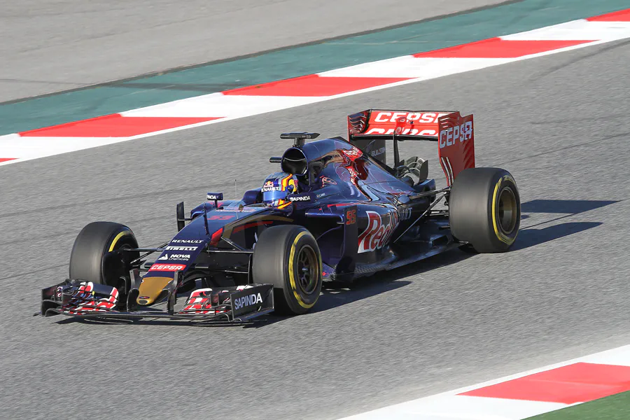 139 | 2015 | Barcelona | Toro Rosso STR10 | Carlos Sainz Jr. | © carsten riede fotografie