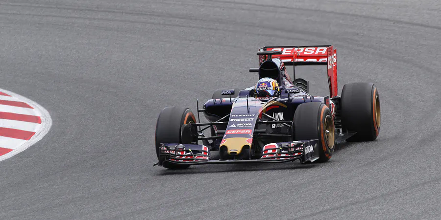 146 | 2015 | Barcelona | Toro Rosso STR10 | Carlos Sainz Jr. | © carsten riede fotografie