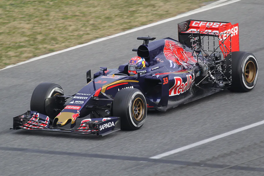 151 | 2015 | Barcelona | Toro Rosso STR10 | Max Verstappen | © carsten riede fotografie