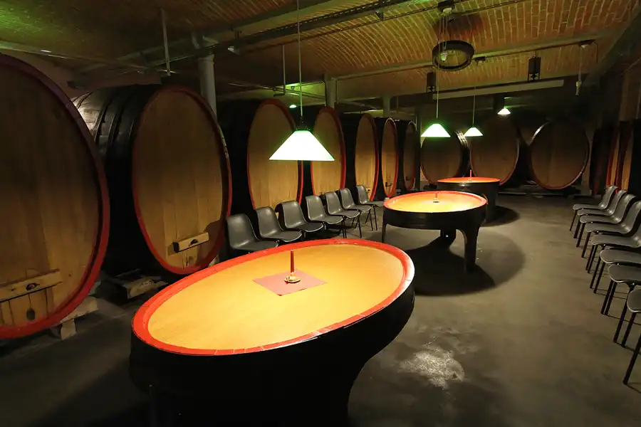 009 | 2015 | Freyburg (Unstrut) | Rotkäppchen Sektkellerei | © carsten riede fotografie