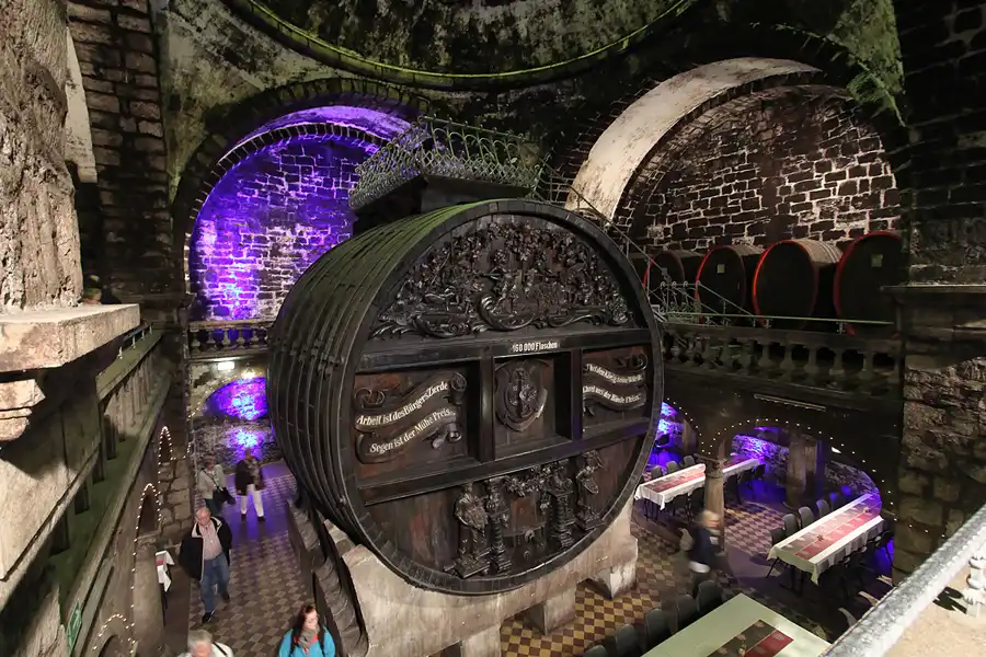 011 | 2015 | Freyburg (Unstrut) | Rotkäppchen Sektkellerei | © carsten riede fotografie