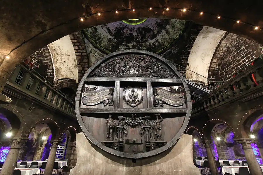 013 | 2015 | Freyburg (Unstrut) | Rotkäppchen Sektkellerei | © carsten riede fotografie