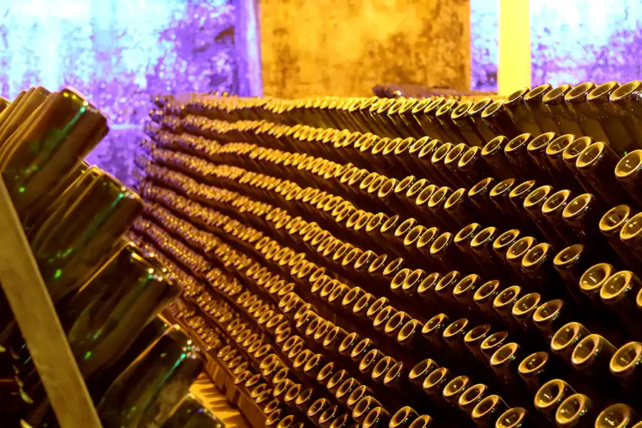 023 | 2015 | Freyburg (Unstrut) | Rotkäppchen Sektkellerei | © carsten riede fotografie