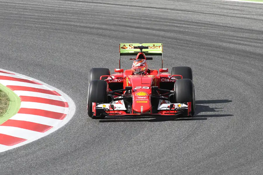017 | 2015 | Barcelona | Ferrari SF15-T | Raffaele Marciello | © carsten riede fotografie