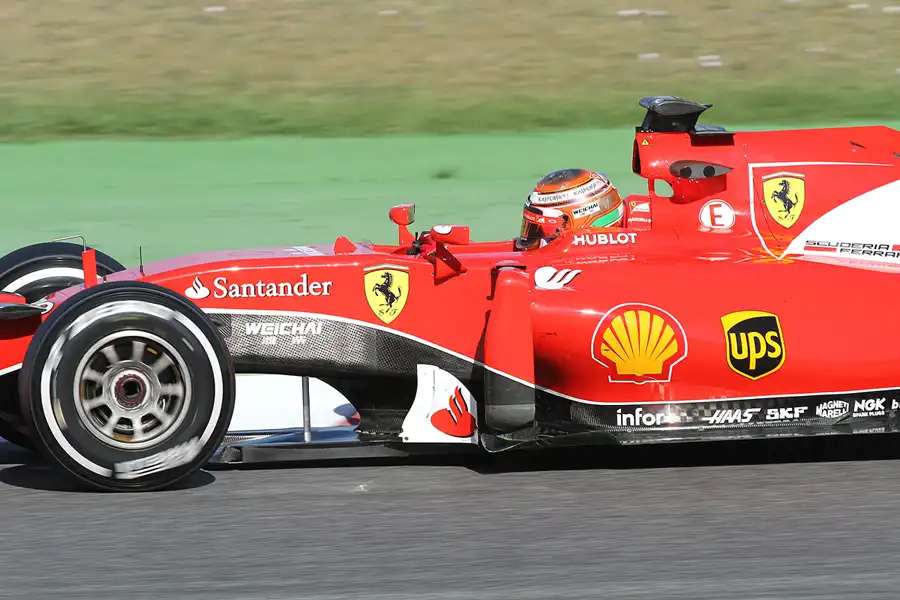021 | 2015 | Barcelona | Ferrari SF15-T | Raffaele Marciello | © carsten riede fotografie