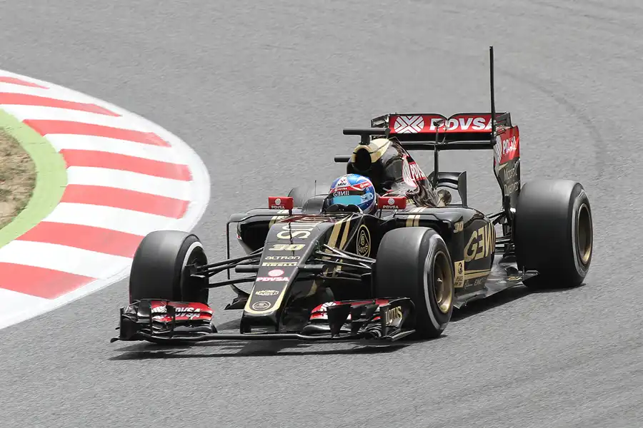 063 | 2015 | Barcelona | Lotus-Mercedes Benz E23 Hybrid | Jolyon Palmer | © carsten riede fotografie