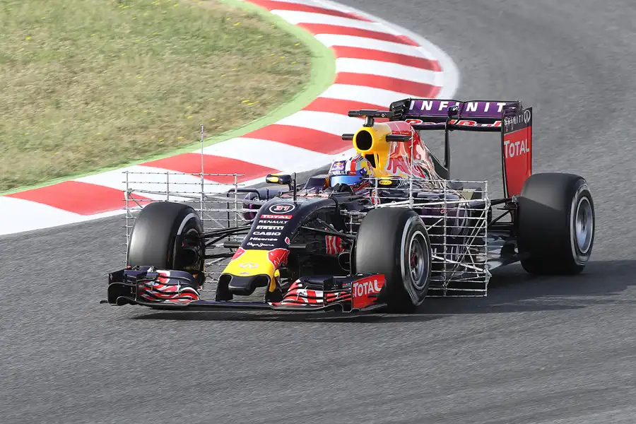 115 | 2015 | Barcelona | Red Bull-Renault RB11 | Pierre Gasly | © carsten riede fotografie