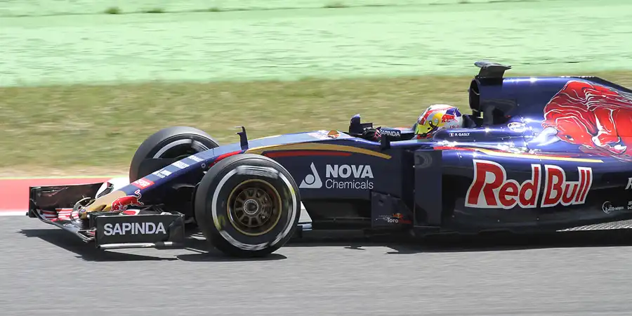 160 | 2015 | Barcelona | Toro Rosso-Renault STR10 | Pierre Gasly | © carsten riede fotografie