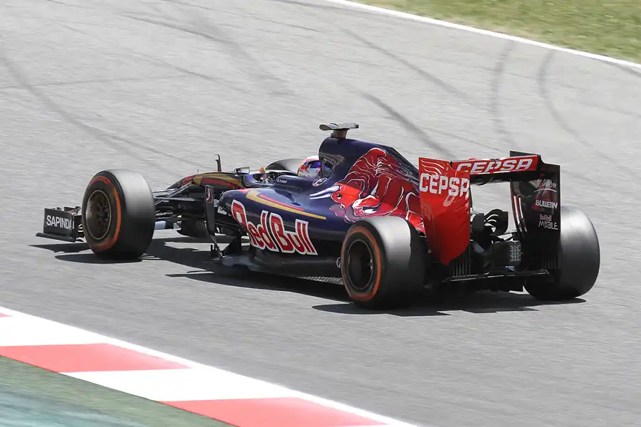 161 | 2015 | Barcelona | Toro Rosso-Renault STR10 | Pierre Gasly | © carsten riede fotografie