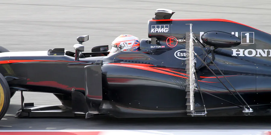 071 | 2015 | Barcelona | McLaren-Honda MP4-30 | Jenson Button | © carsten riede fotografie