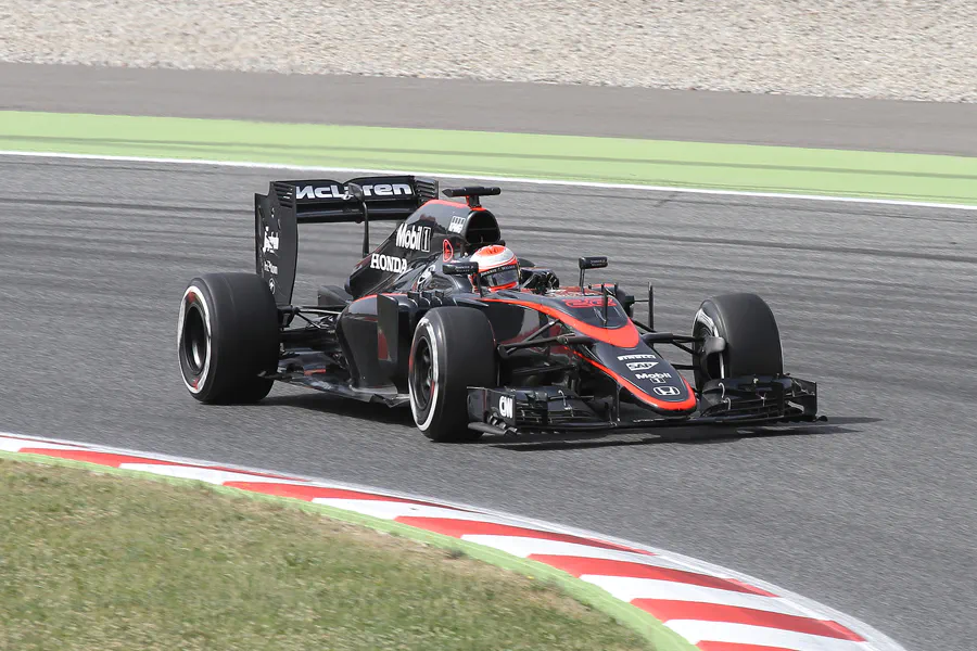 076 | 2015 | Barcelona | McLaren-Honda MP4-30 | Jenson Button | © carsten riede fotografie