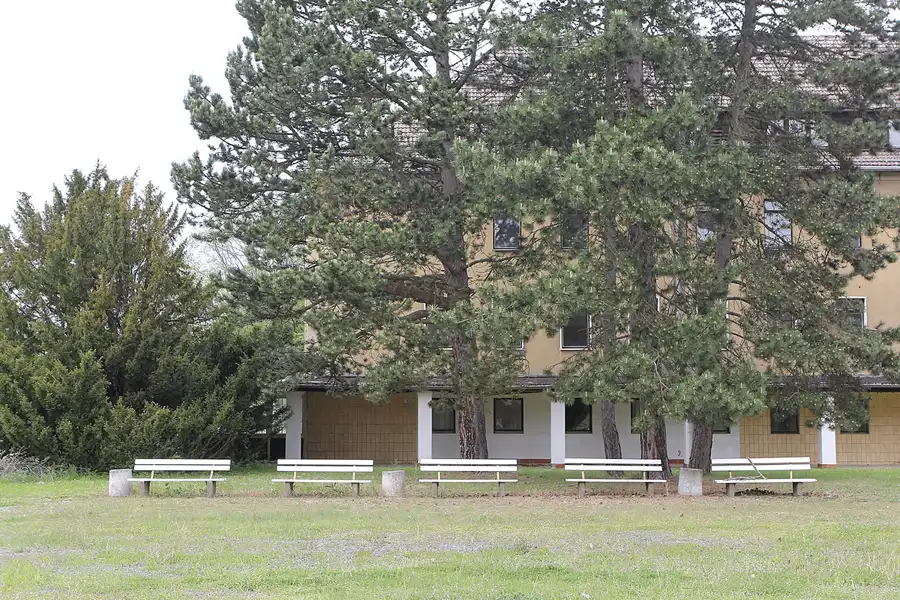 007 | 2015 | Ballenstedt | Bezirksparteischule der SED ´Wilhelm Liebknecht´ | © carsten riede fotografie