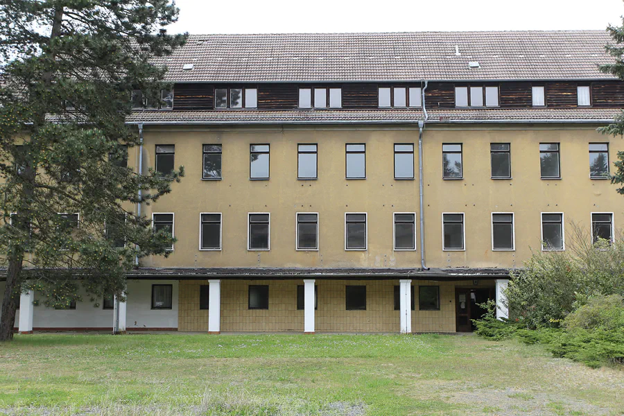 006 | 2015 | Ballenstedt | Bezirksparteischule der SED ´Wilhelm Liebknecht´ | © carsten riede fotografie