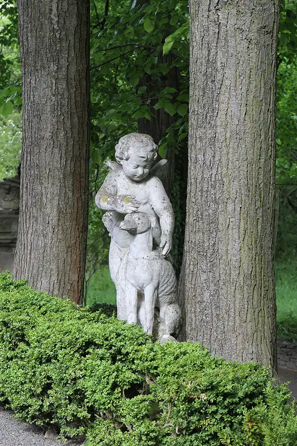 033 | 2015 | Ballenstedt OT Rieder | Roseburg | © carsten riede fotografie