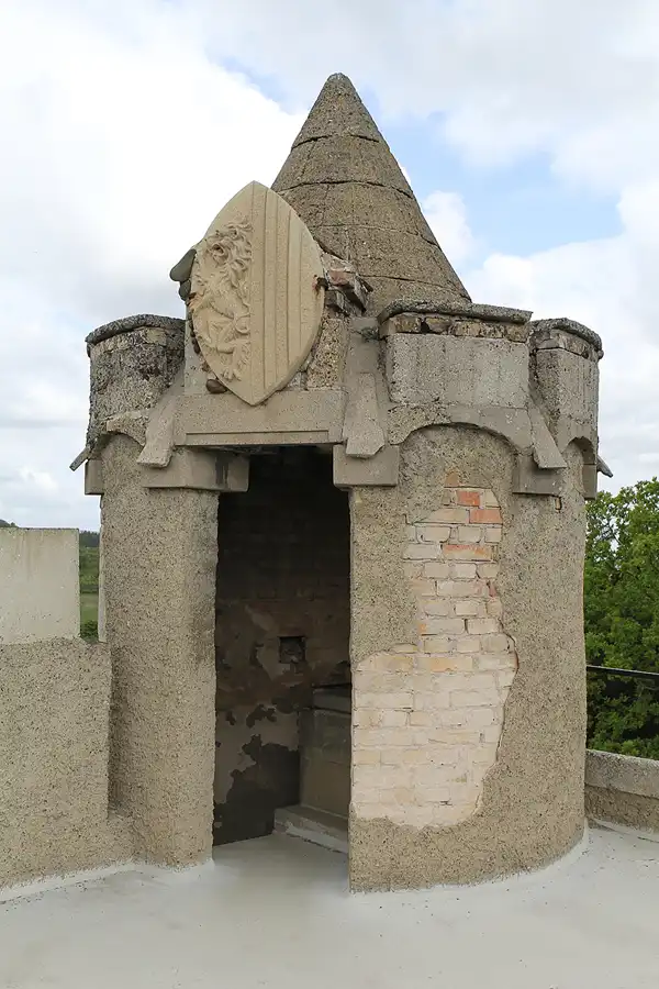 041 | 2015 | Ballenstedt OT Rieder | Roseburg | © carsten riede fotografie