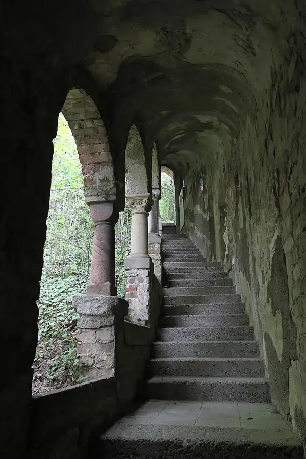 065 | 2015 | Ballenstedt OT Rieder | Roseburg | © carsten riede fotografie